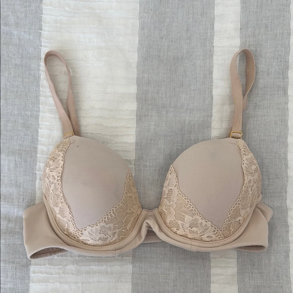 Soma Embraceable Perfect Coverage Nude Lace Bra, 32C